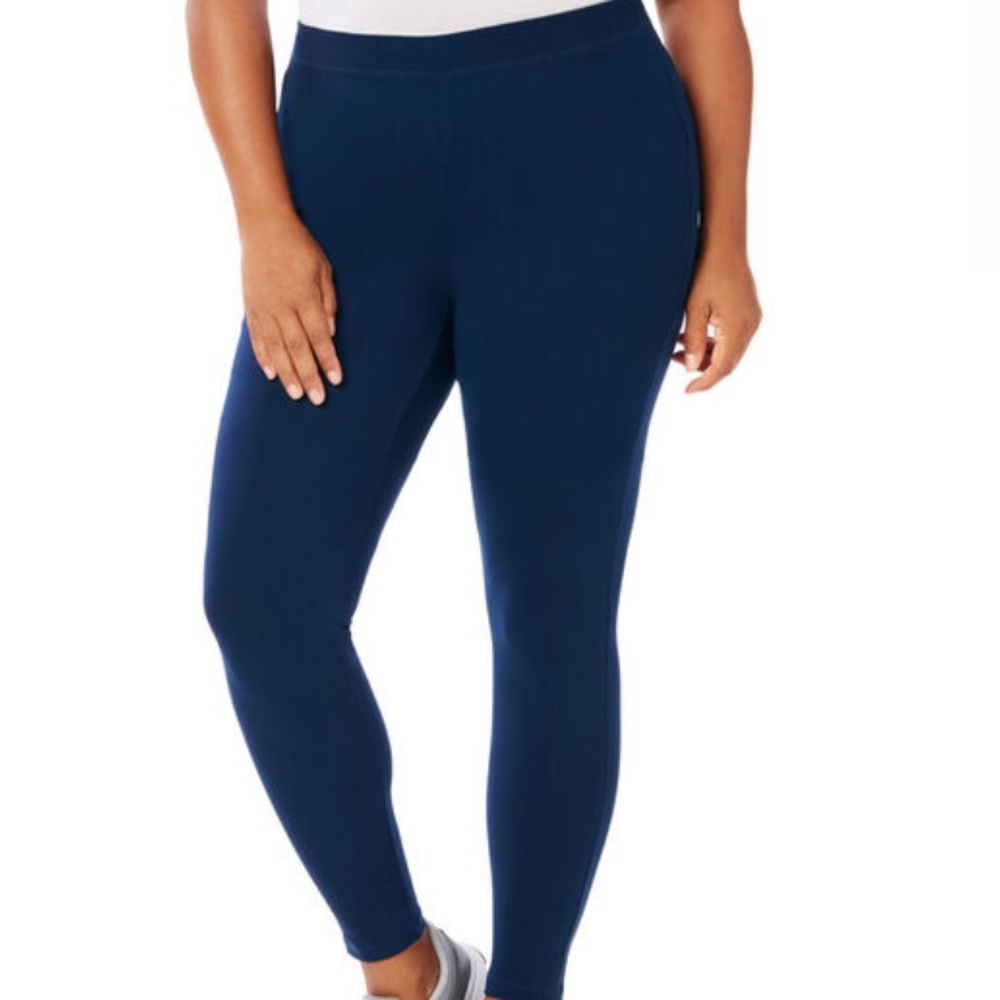 ⭐️Catherine’s active leggings NWOT navy